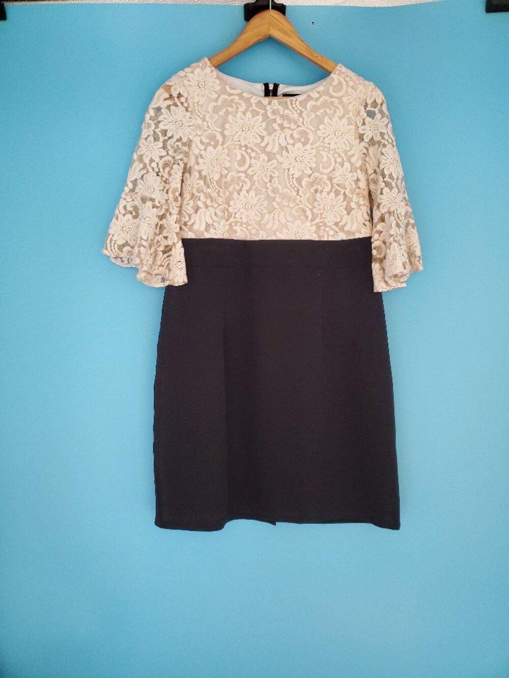 Perceptions Dress Size Medium Lace Top Black Skirt 3/4 Sleeve